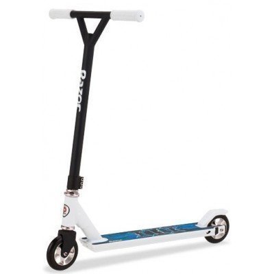 Trotineta freestyle Razor Pro III